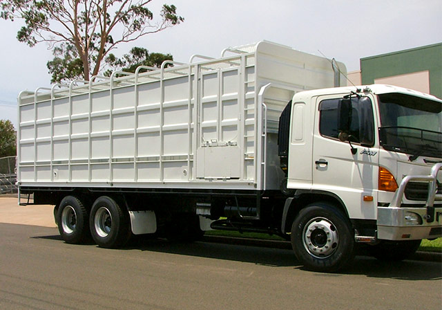 Stock Crate custom manufactured by Ozmac Welding Industries, Toowoomba