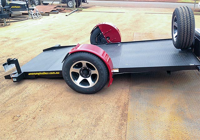 Ozmac: No Ramp Utility Tilt Trailer Australian dealers