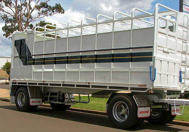 Ozmac Welding Industries livestock trailer